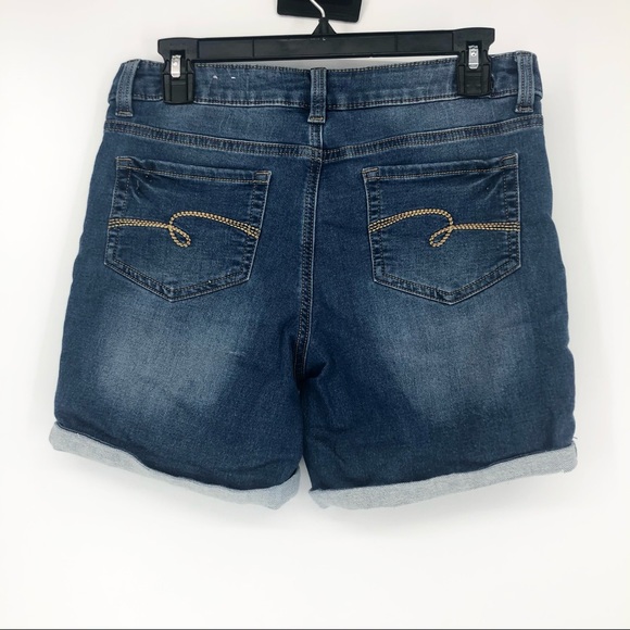 Sold! Justice Girls 16 Plus Stretchy Cuff Bermuda Shorts - Picture 2 of 4